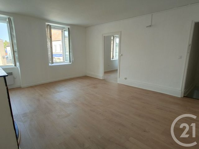 Maison &agrave; vendre - 8 pi&egrave;ces - 169,98 m2 - Sancoins - 18 - CENTRE