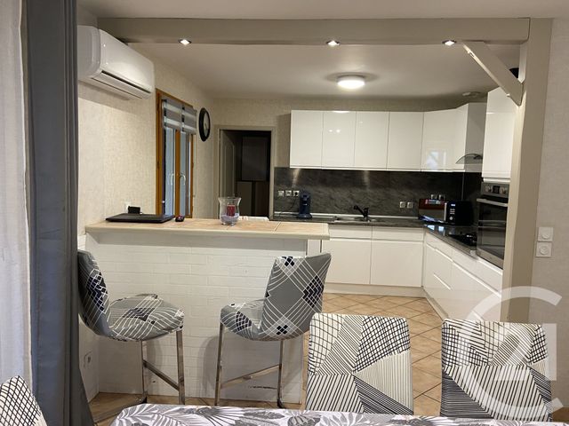 Maison &agrave; vendre - 5 pi&egrave;ces - 102 m2 - La Guerche Sur L Aubois - 18 - CENTRE