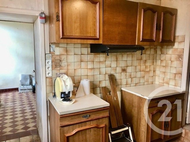 Maison &agrave; vendre - 4 pi&egrave;ces - 93,34 m2 - La Chapelle Hugon - 18 - CENTRE