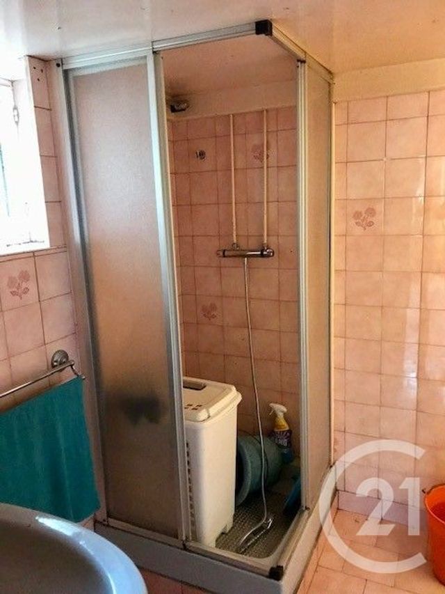 Maison &agrave; vendre - 4 pi&egrave;ces - 93,34 m2 - La Chapelle Hugon - 18 - CENTRE