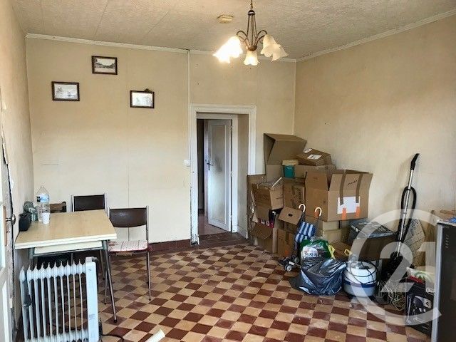 Maison &agrave; vendre - 4 pi&egrave;ces - 93,34 m2 - La Chapelle Hugon - 18 - CENTRE