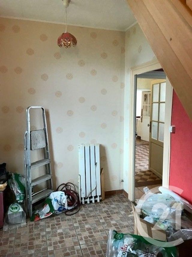 Maison &agrave; vendre - 4 pi&egrave;ces - 93,34 m2 - La Chapelle Hugon - 18 - CENTRE