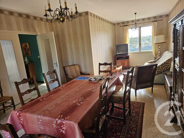 Maison &agrave; vendre - 3 pi&egrave;ces - 95 m2 - St Pierre Le Moutier - 58 - BOURGOGNE