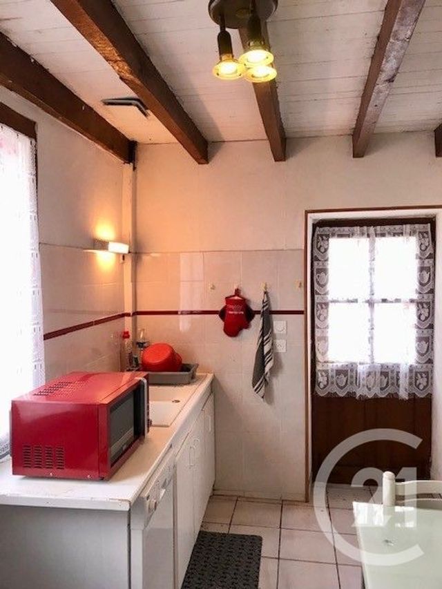 Maison &agrave; vendre - 2 pi&egrave;ces - 81,36 m2 - Charly - 18 - CENTRE