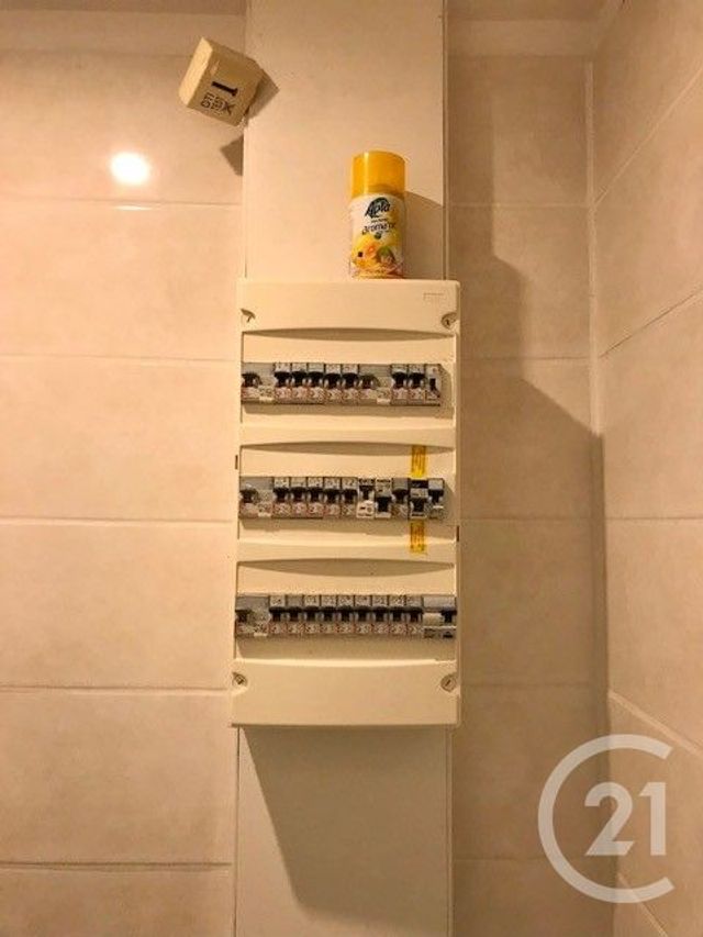 Maison &agrave; vendre - 5 pi&egrave;ces - 160,16 m2 - La Chapelle Hugon - 18 - CENTRE