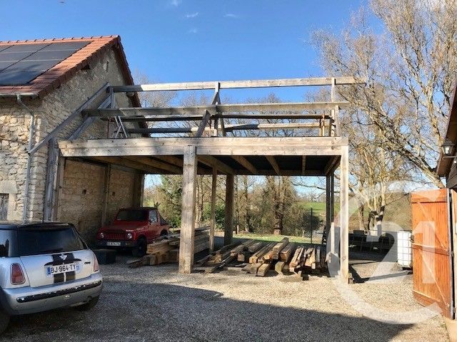 Maison &agrave; vendre - 5 pi&egrave;ces - 160,16 m2 - La Chapelle Hugon - 18 - CENTRE