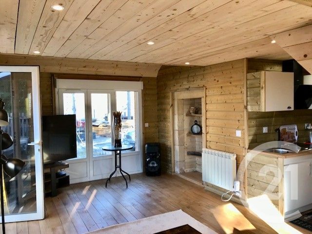 Maison &agrave; vendre - 5 pi&egrave;ces - 160,16 m2 - La Chapelle Hugon - 18 - CENTRE