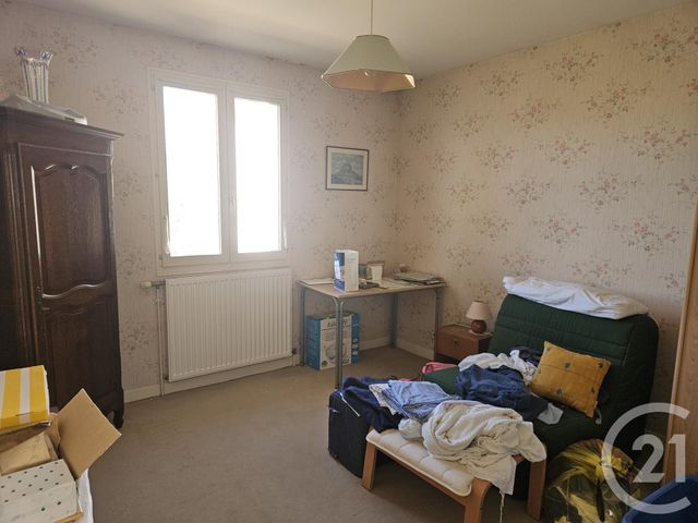 Maison &agrave; vendre - 4 pi&egrave;ces - 96 m2 - St Pierre Le Moutier - 58 - BOURGOGNE