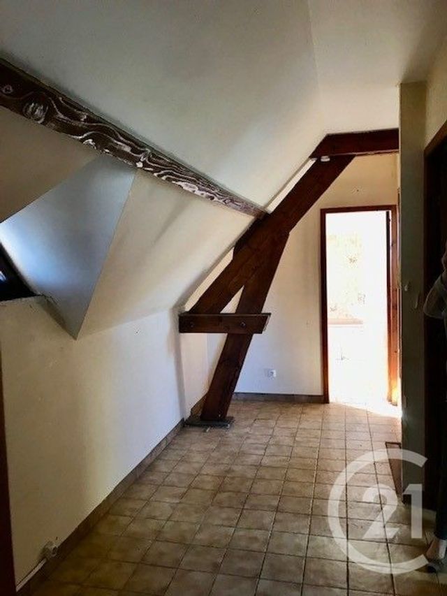 Maison &agrave; vendre - 5 pi&egrave;ces - 105,31 m2 - Nerondes - 18 - CENTRE