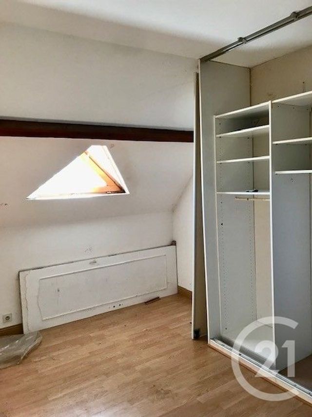 Maison &agrave; vendre - 5 pi&egrave;ces - 105,31 m2 - Nerondes - 18 - CENTRE