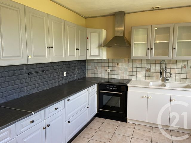 Maison &agrave; vendre - 4 pi&egrave;ces - 90 m2 - La Guerche Sur L Aubois - 18 - CENTRE