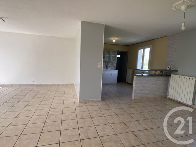 Maison &agrave; vendre - 4 pi&egrave;ces - 90 m2 - La Guerche Sur L Aubois - 18 - CENTRE