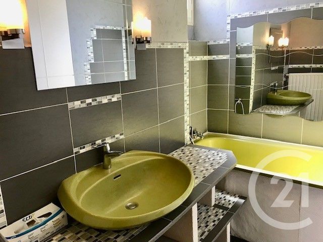 Maison &agrave; vendre - 6 pi&egrave;ces - 125,64 m2 - Chalivoy Milon - 18 - CENTRE