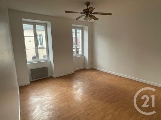 Maison &agrave; vendre - 4 pi&egrave;ces - 110 m2 - Sancoins - 18 - CENTRE