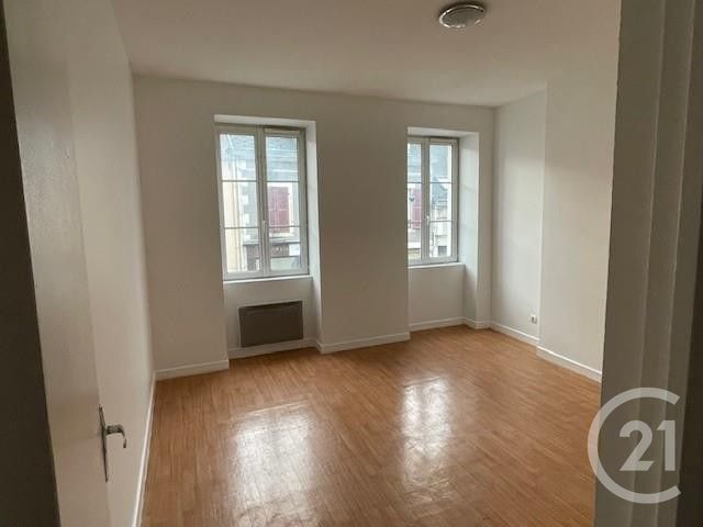 Maison &agrave; vendre - 4 pi&egrave;ces - 110 m2 - Sancoins - 18 - CENTRE