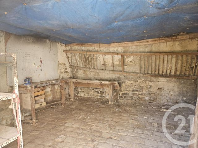 Maison &agrave; vendre - 10 pi&egrave;ces - 300 m2 - St Pierre Le Moutier - 58 - BOURGOGNE