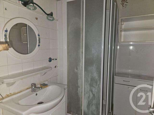 Maison &agrave; vendre - 10 pi&egrave;ces - 300 m2 - St Pierre Le Moutier - 58 - BOURGOGNE