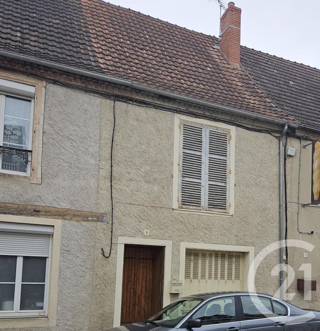 Maison à vendre ST PIERRE LE MOUTIER