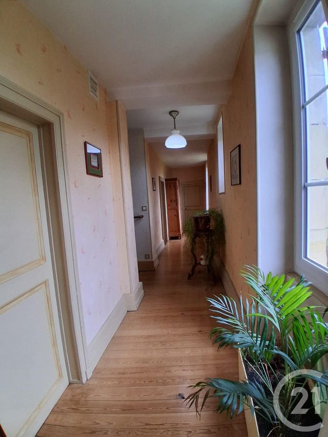 Maison &agrave; vendre - 10 pi&egrave;ces - 316 m2 - St Pierre Le Moutier - 58 - BOURGOGNE