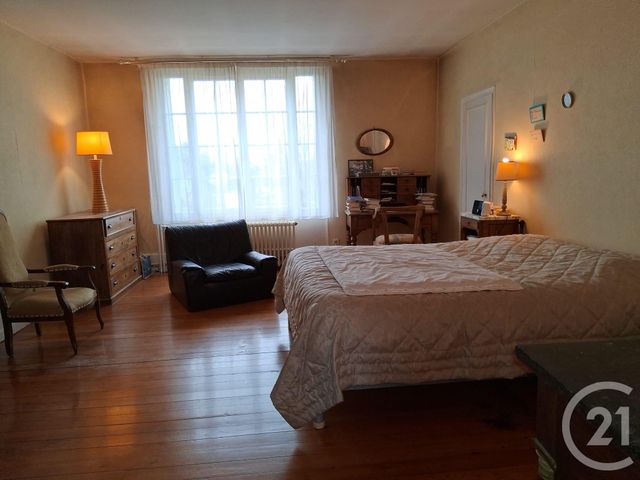 Maison &agrave; vendre - 10 pi&egrave;ces - 316 m2 - St Pierre Le Moutier - 58 - BOURGOGNE