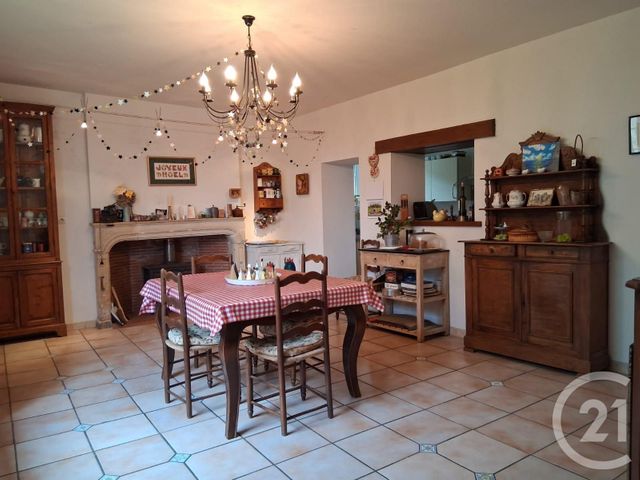 Maison &agrave; vendre - 10 pi&egrave;ces - 316 m2 - St Pierre Le Moutier - 58 - BOURGOGNE