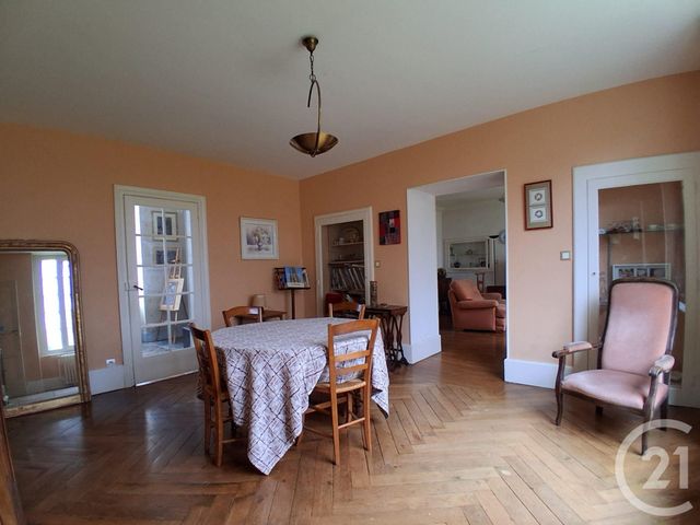 Maison &agrave; vendre - 10 pi&egrave;ces - 316 m2 - St Pierre Le Moutier - 58 - BOURGOGNE