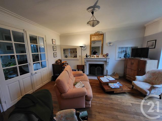 Maison &agrave; vendre - 10 pi&egrave;ces - 316 m2 - St Pierre Le Moutier - 58 - BOURGOGNE