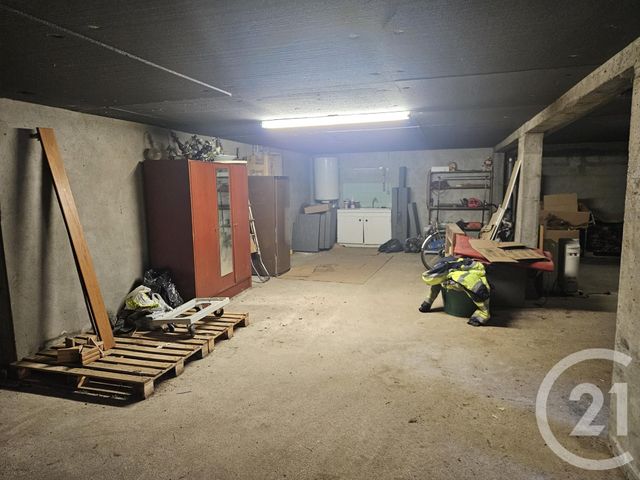Maison &agrave; vendre - 5 pi&egrave;ces - 150 m2 - Le Veurdre - 03 - AUVERGNE