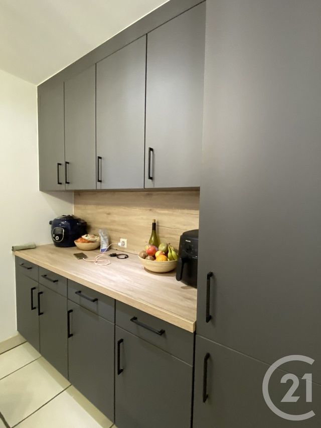 Maison &agrave; vendre - 6 pi&egrave;ces - 101 m2 - La Guerche Sur L Aubois - 18 - CENTRE