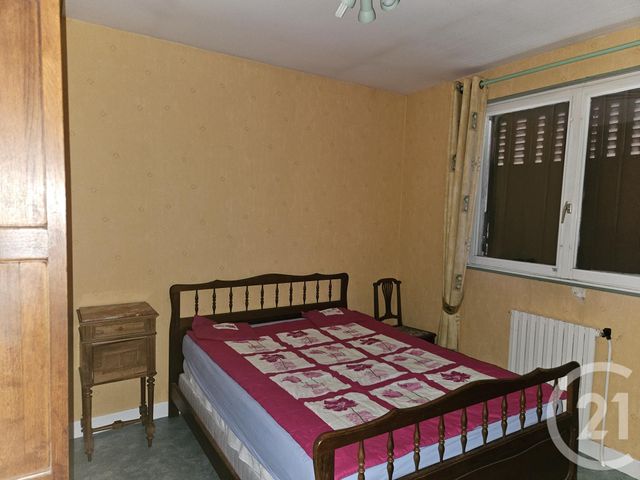 Maison &agrave; vendre - 5 pi&egrave;ces - 105 m2 - St Pierre Le Moutier - 58 - BOURGOGNE
