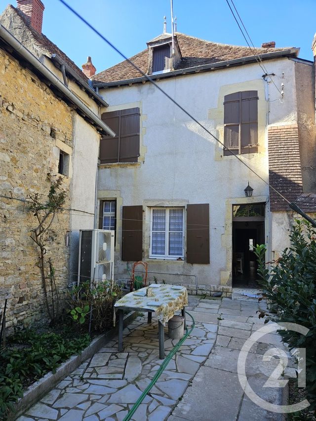 Maison à vendre ST PIERRE LE MOUTIER