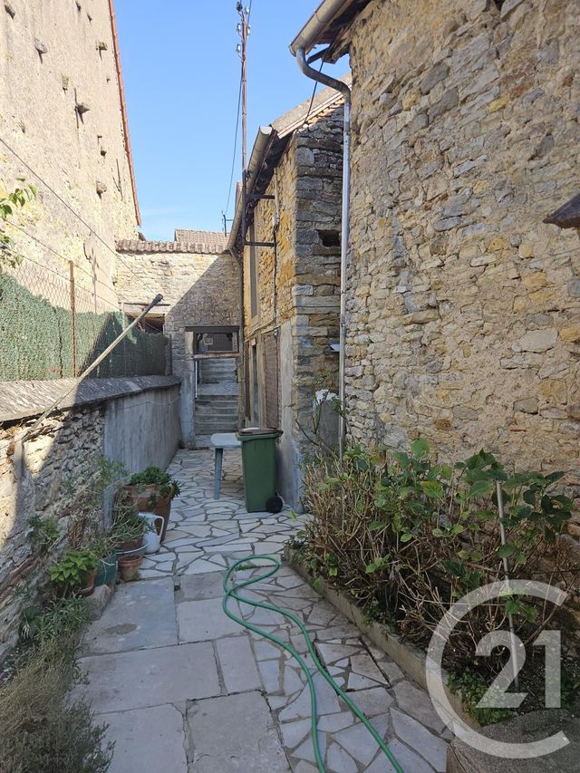 Maison &agrave; vendre - 5 pi&egrave;ces - 187 m2 - St Pierre Le Moutier - 58 - BOURGOGNE