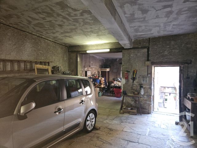 Maison &agrave; vendre - 5 pi&egrave;ces - 187 m2 - St Pierre Le Moutier - 58 - BOURGOGNE