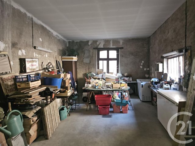 Maison &agrave; vendre - 5 pi&egrave;ces - 187 m2 - St Pierre Le Moutier - 58 - BOURGOGNE
