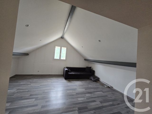 Afficher la photo en grand Maison à vendre - 6 pièces - 170 m2 - Mornay Sur Allier - 18 - CENTRE