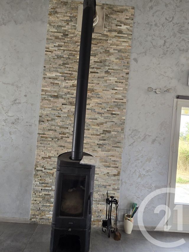 Afficher la photo en grand Maison à vendre - 6 pièces - 170 m2 - Mornay Sur Allier - 18 - CENTRE