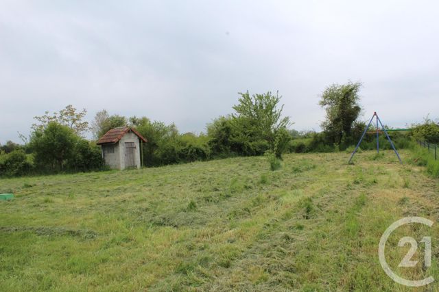 Afficher la photo en grand Maison à vendre - 6 pièces - 170 m2 - Mornay Sur Allier - 18 - CENTRE