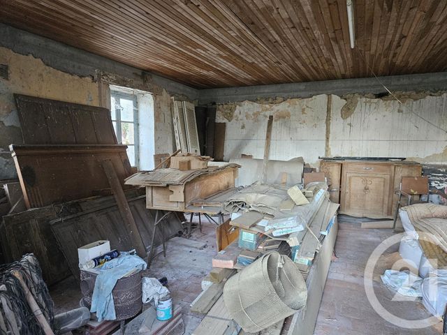 Afficher la photo en grand Maison à vendre - 2 pièces - 55 m2 - Neuvy Le Barrois - 18 - CENTRE