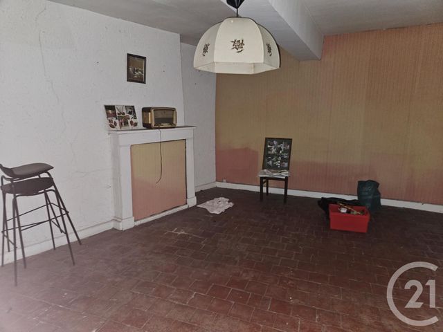 Maison &agrave; vendre - 3 pi&egrave;ces - 122 m2 - St Pierre Le Moutier - 58 - BOURGOGNE