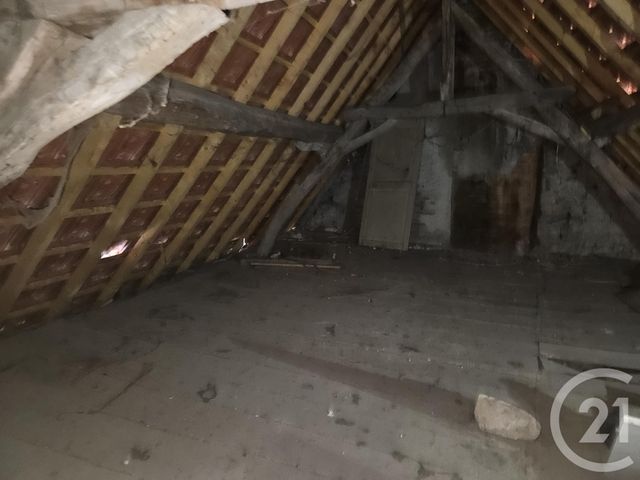 Maison &agrave; vendre - 3 pi&egrave;ces - 122 m2 - St Pierre Le Moutier - 58 - BOURGOGNE