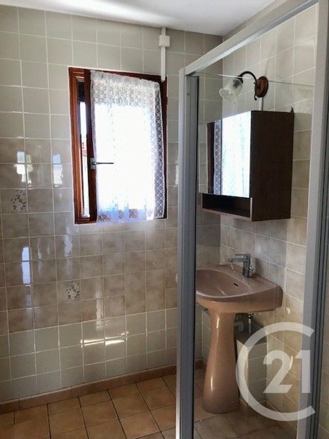 Afficher la photo en grand Maison à vendre - 5 pièces - 84,11 m2 - Sancoins - 18 - CENTRE