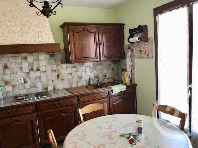 Afficher la photo en grand Maison à vendre - 5 pièces - 84,11 m2 - Sancoins - 18 - CENTRE