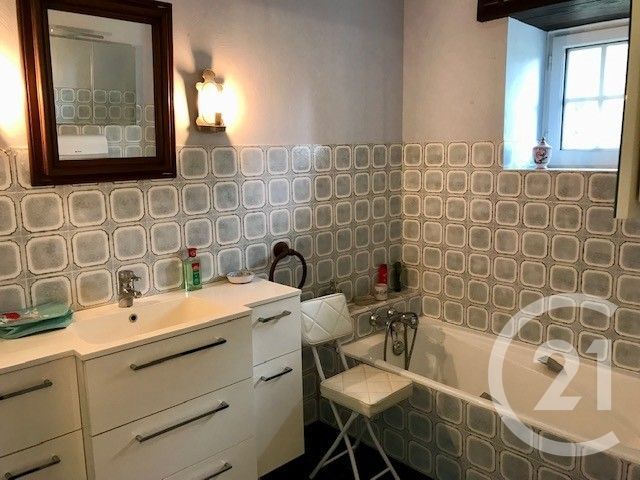 Maison &agrave; vendre - 5 pi&egrave;ces - 126,03 m2 - Charly - 18 - CENTRE