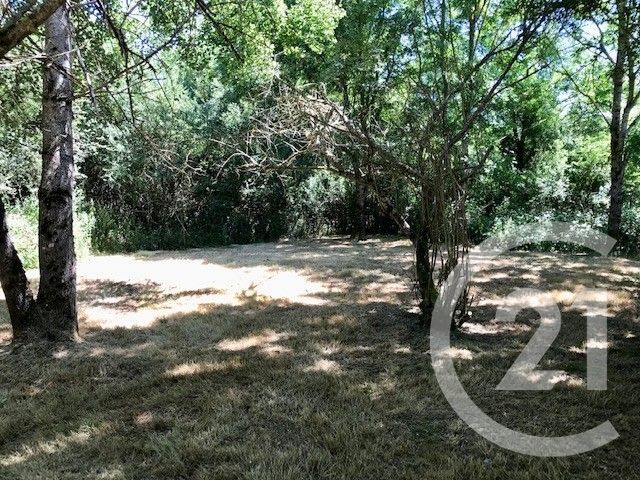 Afficher la photo en grand Maison à vendre - 3 pièces - 146,55 m2 - Ignol - 18 - CENTRE