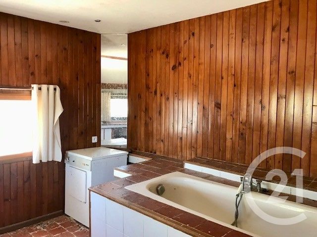 Afficher la photo en grand Maison à vendre - 3 pièces - 146,55 m2 - Ignol - 18 - CENTRE