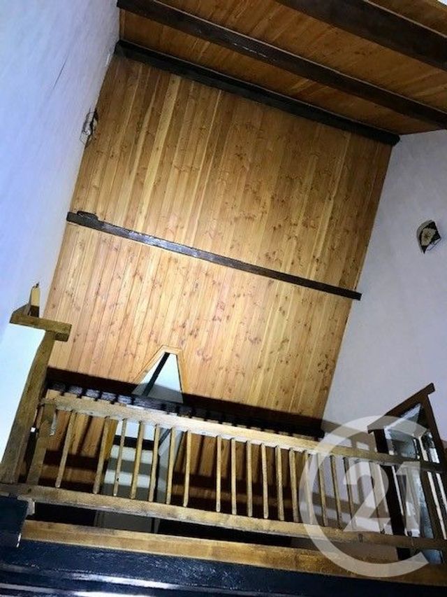 Afficher la photo en grand Maison à vendre - 3 pièces - 146,55 m2 - Ignol - 18 - CENTRE