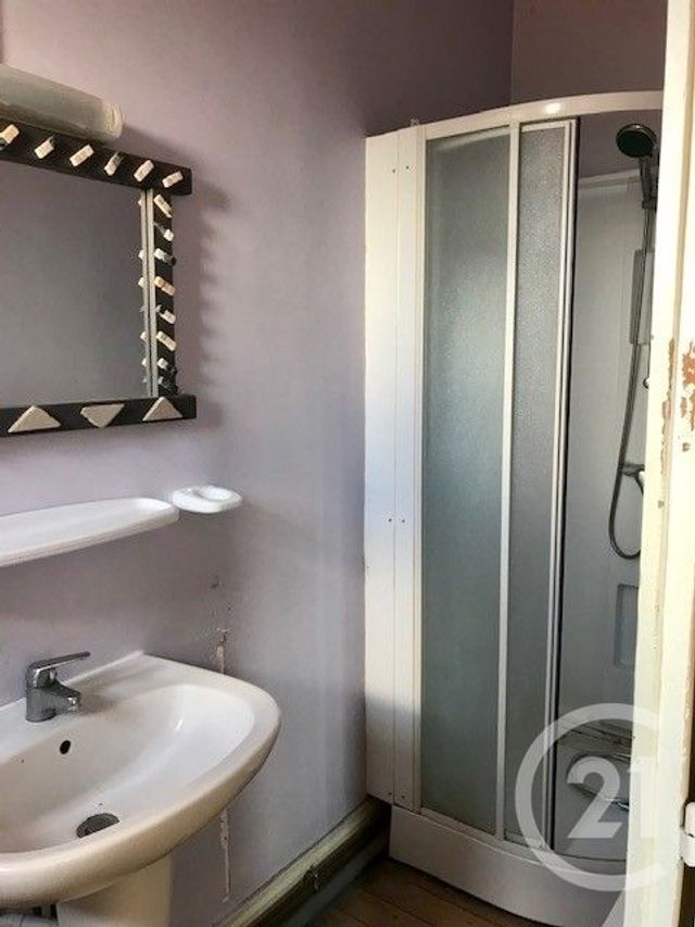 Afficher la photo en grand Maison à vendre - 5 pièces - 118,96 m2 - Sancoins - 18 - CENTRE