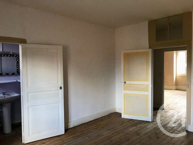 Afficher la photo en grand Maison à vendre - 5 pièces - 118,96 m2 - Sancoins - 18 - CENTRE