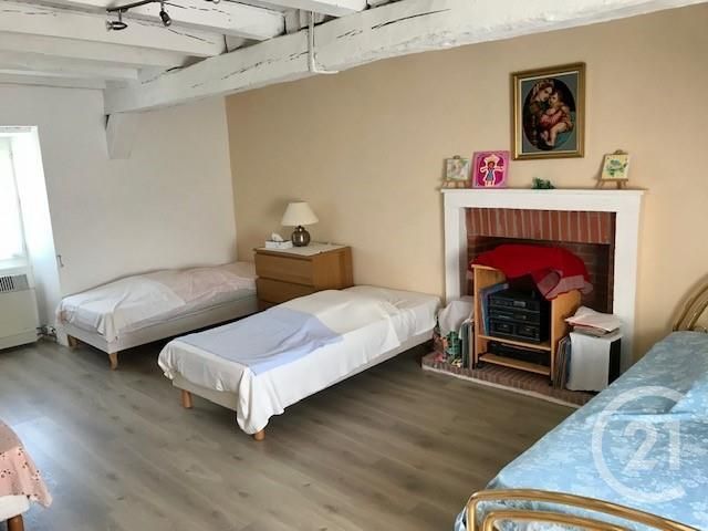 Maison &agrave; vendre - 4 pi&egrave;ces - 127,31 m2 - Bannegon - 18 - CENTRE