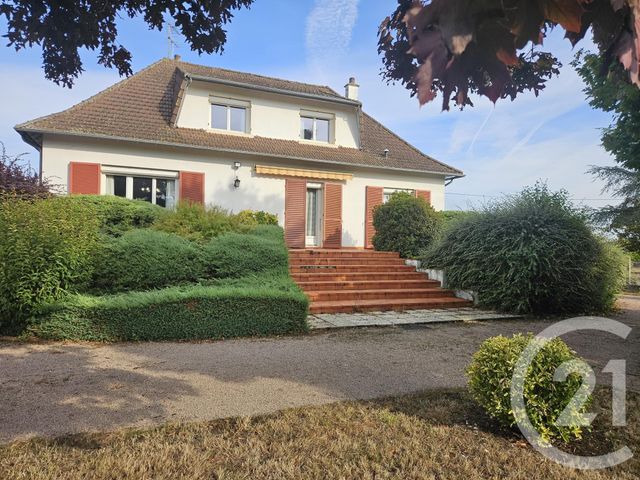 Afficher la photo en grand Maison à vendre - 7 pièces - 130 m2 - Mornay Sur Allier - 18 - CENTRE